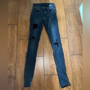 Black Destructed Skinny